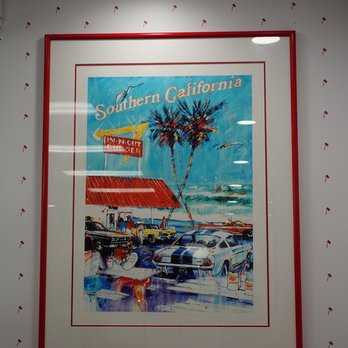 In-N-Out Burger - Fast Food Near Me - Glendora, California