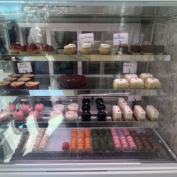 Paris En Rose - Cafes Near Me - Del Mar, California Paris En Rose - Cafes Near Me - Del Mar, California