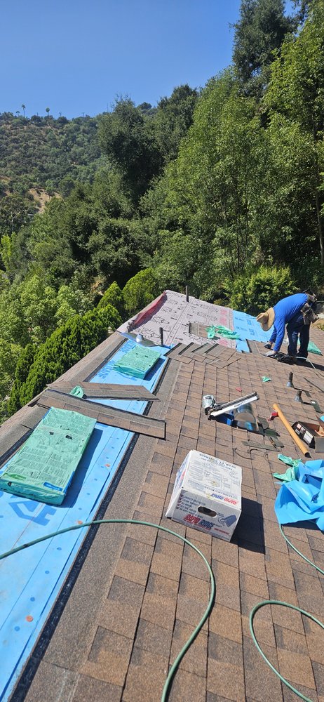 Slide of Femat Roofing