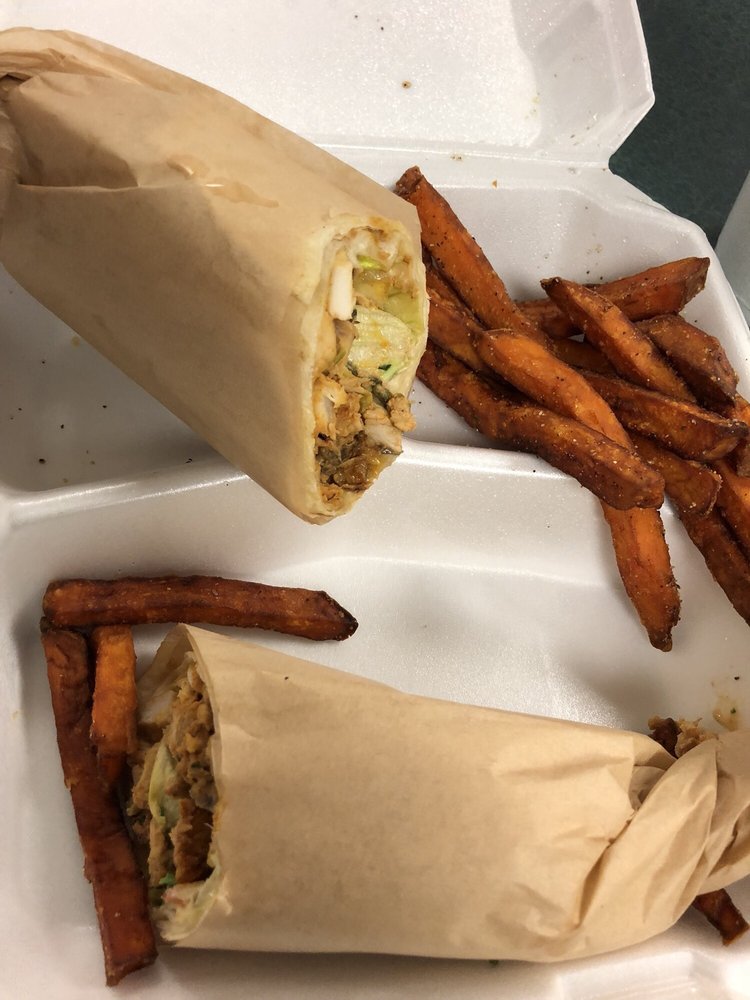 COLLEGE HILL DELI 91 Photos & 136 Reviews Delis 3407 E Douglas