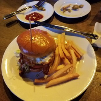 Lucky Strike Honolulu - My 14 fry burger.... Yes they do this.... - Arcades Near Me - Honolulu, Hawaii Lucky Strike Honolulu - My 14 fry burger.... Yes they do this.... - Arcades Near Me - Honolulu, Hawaii