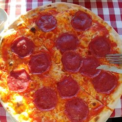 Venezia - Salami Steinofenpizza