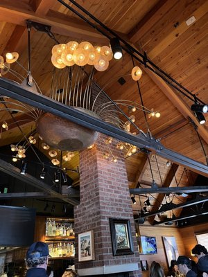 White House Tavern by null
