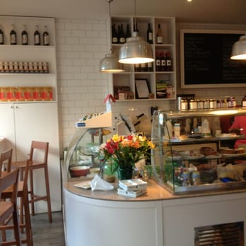 McTaggarts - Lovely modern interior! - Cafes Near Me - Aberdour, FIF