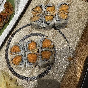 Osaka Fusion - Spicy Scallop Roll Spicy Salmon Roll - Japanese Near Me - Brooklyn, New York Osaka Fusion - Spicy Scallop Roll Spicy Salmon Roll - Japanese Near Me - Brooklyn, New York