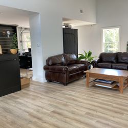 Synchronicity Tattoo Studio - Waiting area