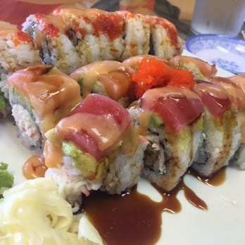 Cathay Express - S4 Combination sushi entree - Cathay Roll & Spider Roll ($11.95) - Chinese Near Me - Sacramento, California