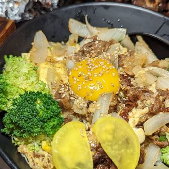 Shinya Ramen House - Beef don - Ramen Near Me - Chicago, Illinois Shinya Ramen House - Beef don - Ramen Near Me - Chicago, Illinois
