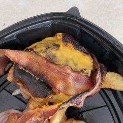 Bacon Cheeseburger*