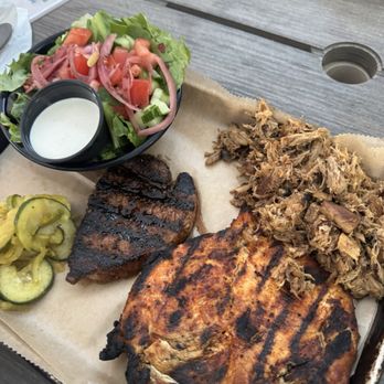 Legion Brewing South Park - BBQ plate - Breweries Near Me - Charlotte, North Carolina Legion Brewing South Park - BBQ plate - Breweries Near Me - Charlotte, North Carolina