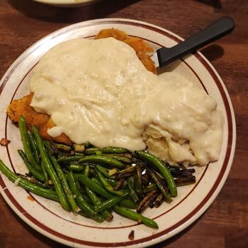 Wagon Wheel Restaurant - Chicken Fried Steak with Mashed Potatoes and Green Beans. - American Near Me - Needles, California Wagon Wheel Restaurant - Chicken Fried Steak with Mashed Potatoes and Green Beans. - American Near Me - Needles, California