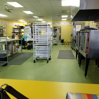 Eileen's Colossal Cookies - Bakeries Near Me - Yukon, Oklahoma