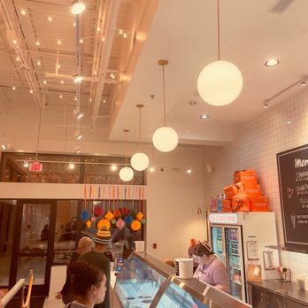 Jeni's Splendid Ice Creams - Ice Cream & Frozen Yogurt Near Me - Richmond, Virginia Jeni's Splendid Ice Creams - Ice Cream & Frozen Yogurt Near Me - Richmond, Virginia