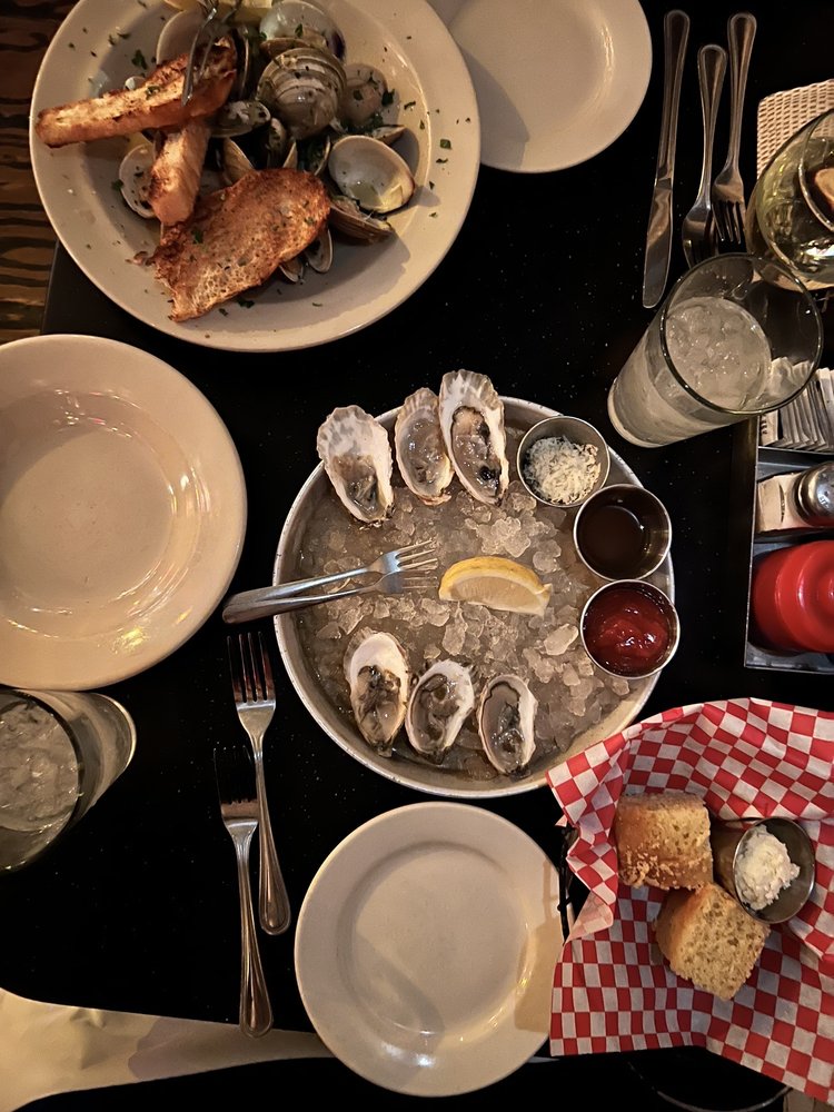 Maxie's Supper Club & Oyster Bar