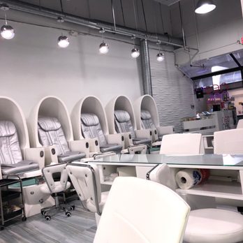 Neo Nail Bar- Key Biscayne - Nail Salons Near Me - Key Biscayne, Florida