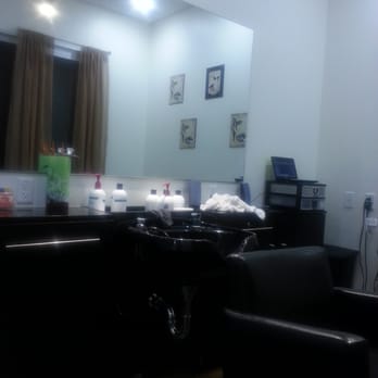 iStudio Salons - Inside the single style suites. - Hair Salons Near Me - Orlando, Florida