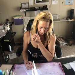 Simi Valley Sliding Door Repair - Tracy in office