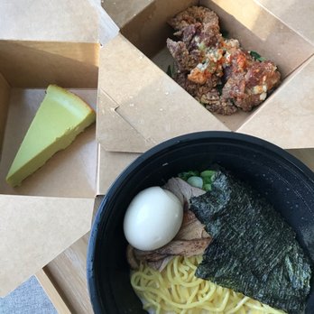 KINTON RAMEN YONGE & EGLINTON - Kintonlicious combo: Pork Original, Tarutaru Chicken and Matcha Cheesecake - Ramen Near Me - Toronto, Ontario KINTON RAMEN YONGE & EGLINTON - Kintonlicious combo: Pork Original, Tarutaru Chicken and Matcha Cheesecake - Ramen Near Me - Toronto, Ontario