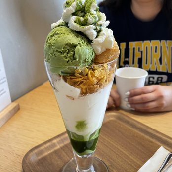 Nana's Green Tea - Matcha Michu with warabamaochi parfait - Desserts Near Me - Bellevue, Washington