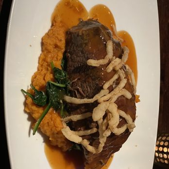 Carbone's Prime - Short rib with mashed bourbon sweet potatoes and spinach - Steakhouses Near Me - Rocky Hill, Connecticut Carbone's Prime - Short rib with mashed bourbon sweet potatoes and spinach - Steakhouses Near Me - Rocky Hill, Connecticut