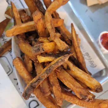 BurgerFi - Our food came out and the fried were cold. Service sucks - Hot Dogs Near Me - Anchorage, Alaska