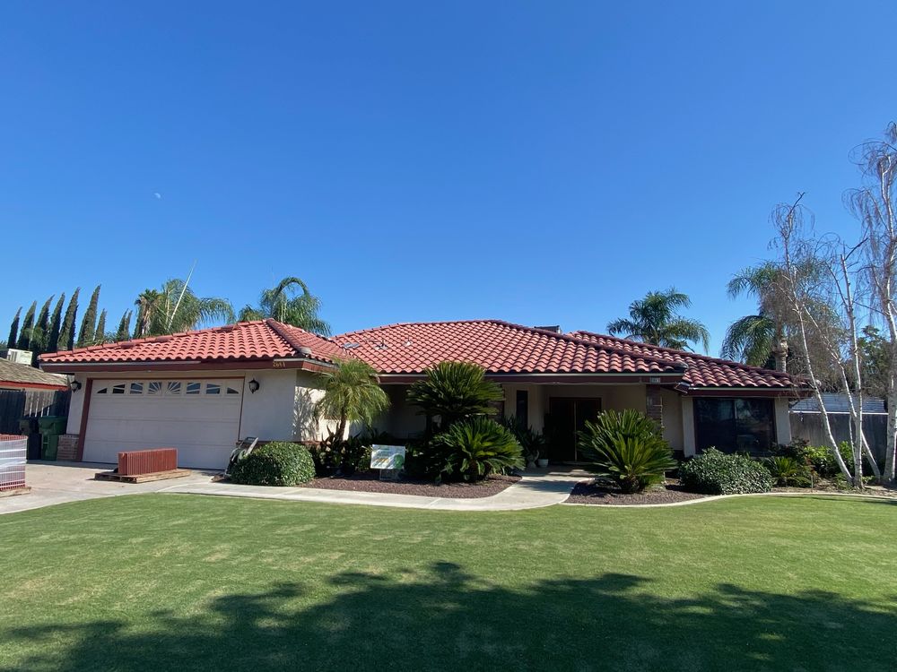 Slide of Wage Builders