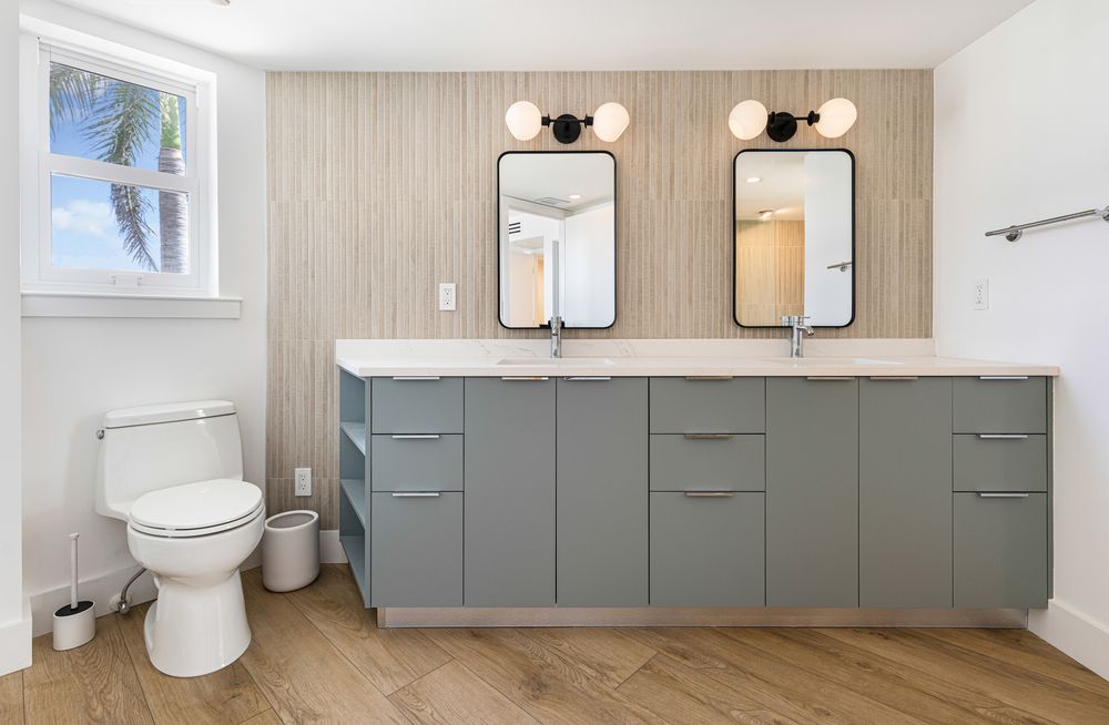 Slide of Jimenez Contracting & Construction Serv