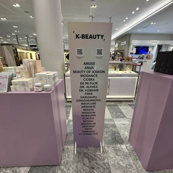 Holt Renfrew - Women's Clothing Near Me - Vancouver, British Columbia Holt Renfrew - Women's Clothing Near Me - Vancouver, British Columbia