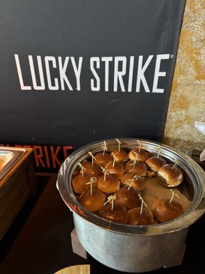 Lucky Strike San Francisco by null