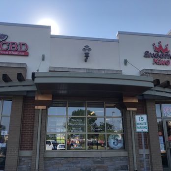 Smoothie King - the front of a restaurant - Juice Bars & Smoothies Near Me - Overland Park, Kansas Smoothie King - the front of a restaurant - Juice Bars & Smoothies Near Me - Overland Park, Kansas