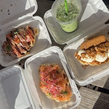 Croffle Crew - Desserts Near Me - Happy Valley, Oregon