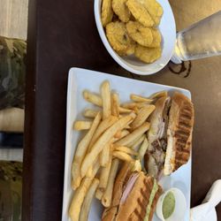 Sabores Bar and Grill