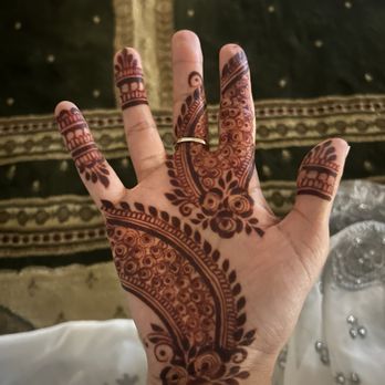 Sana's Henna Designs - Look at that color!! - Henna Artists Near Me Sana's Henna Designs - Look at that color!! - Henna Artists Near Me