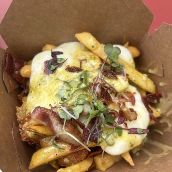 Elevenses Cafe & Bakery - Poutine fries missing the fried egg - Cafes Near Me - Brunswick, Maine
