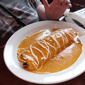 Gran Azteca - a plate of food on a table - Mexican Near Me - Parkersburg, West Virginia Gran Azteca - a plate of food on a table - Mexican Near Me - Parkersburg, West Virginia