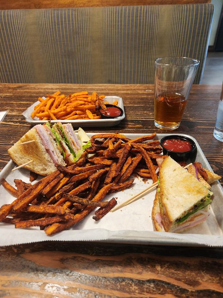 Social spots from Parkside Tap House