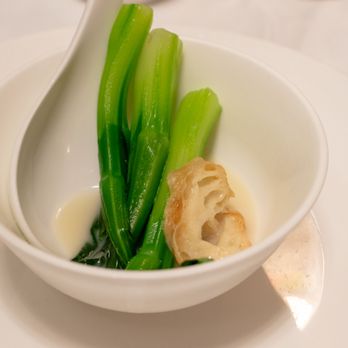 大班樓 - Seasonal Vegetables Stir in Homemade Fish Broth - Chinese Near Me - Hong Kong, HK