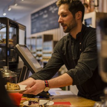 Hannoversche Kaffeemanufaktur - Auch Kuchen und feines Gebäck wird angeboten - Coffee Roasteries Near Me - Hanover, NI Hannoversche Kaffeemanufaktur - Auch Kuchen und feines Gebäck wird angeboten - Coffee Roasteries Near Me - Hanover, NI