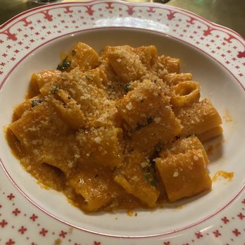 Mama’s on Main - Vodka pasta - Wine Bars Near Me - Covington, Kentucky
