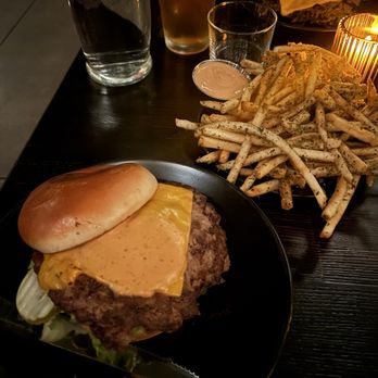 The Botanist - Vegan smash burgers and dukka fries (with vegan dip) - Cocktail Bars Near Me - Bakersfield, California The Botanist - Vegan smash burgers and dukka fries (with vegan dip) - Cocktail Bars Near Me - Bakersfield, California
