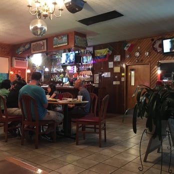 Mi Casa Restaurant - Simple but nice atmosphere. Very clean - Mexican Near Me - Mount Pocono, Pennsylvania