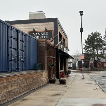 Yankee Lobster - Seafood Markets Near Me - Boston, Massachusetts