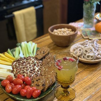 Hundred Grasses Acupuncture - Healthy and delicious food served at Hundred Grasses Acupuncture's Mini Silent Retreat - Acupuncture Near Me - Milwaukee, Wisconsin Hundred Grasses Acupuncture - Healthy and delicious food served at Hundred Grasses Acupuncture's Mini Silent Retreat - Acupuncture Near Me - Milwaukee, Wisconsin