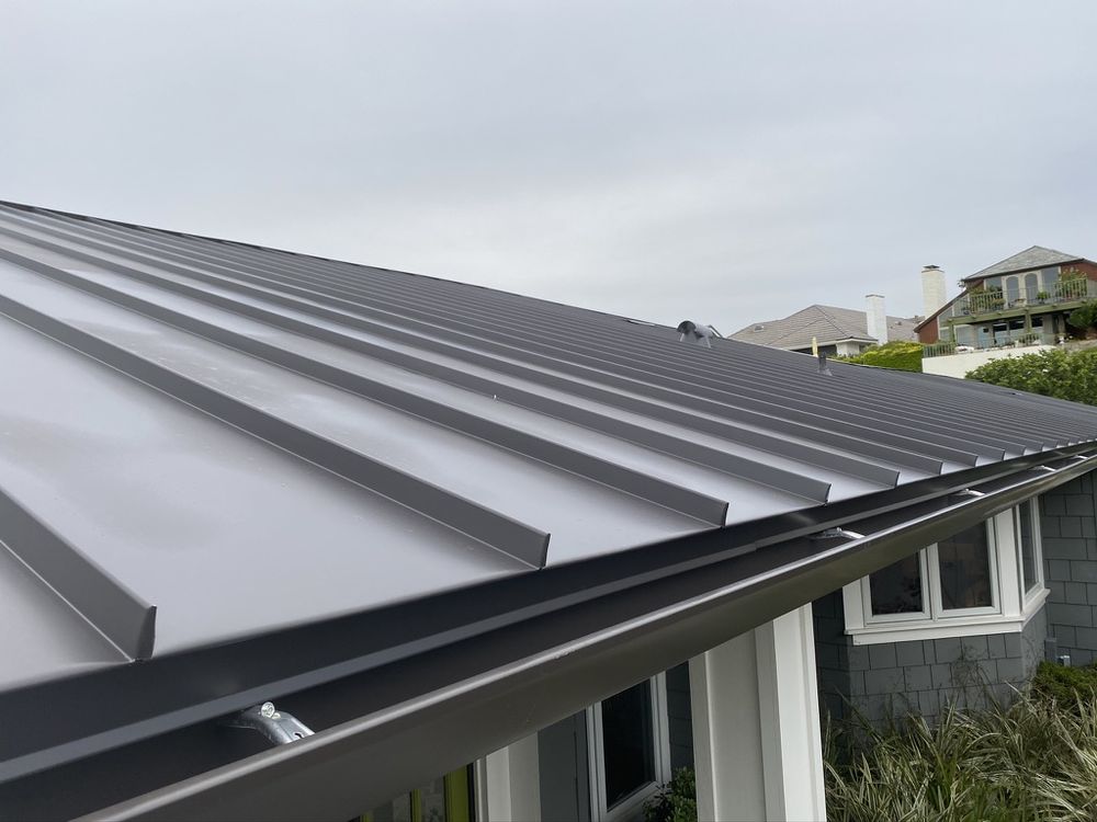 Slide of D & J Roofing & Snow Removal