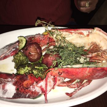 Elliot's - Seafood Near Me - Freeport, New York