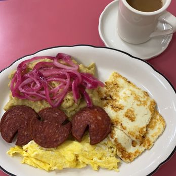 Buen Sabor Latino - Tres Golpes - Dominican Near Me - Forest Hills, New York Buen Sabor Latino - Tres Golpes - Dominican Near Me - Forest Hills, New York