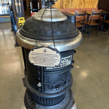 Potbelly - Cute setup in the store. It was my first time going inside. - Salad Near Me - Houston, Texas Potbelly - Cute setup in the store. It was my first time going inside. - Salad Near Me - Houston, Texas