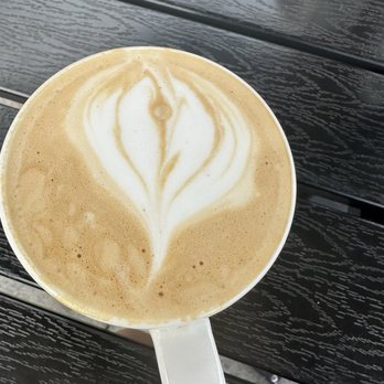 Magpie Diner - Salted honey latte - Breakfast & Brunch Near Me - Harrisonburg, Virginia