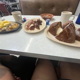 Our food. My boyfriends food came with bacon too (and high came shortly after the picture was taken) Our food. My boyfriends food came with bacon too (and high came shortly after the picture was taken)