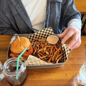 Izzy's Comfort Kitchen - Dirty Bird ($18) - Comfort Food Near Me - Coeur d'Alene, Idaho